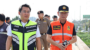 รุดแก้ปัญหาน้ำหนุนท่วมพระราม 2